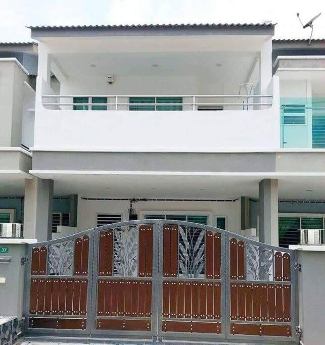 Bdr Seri Botani Ipoh-nordic * Ipoh
